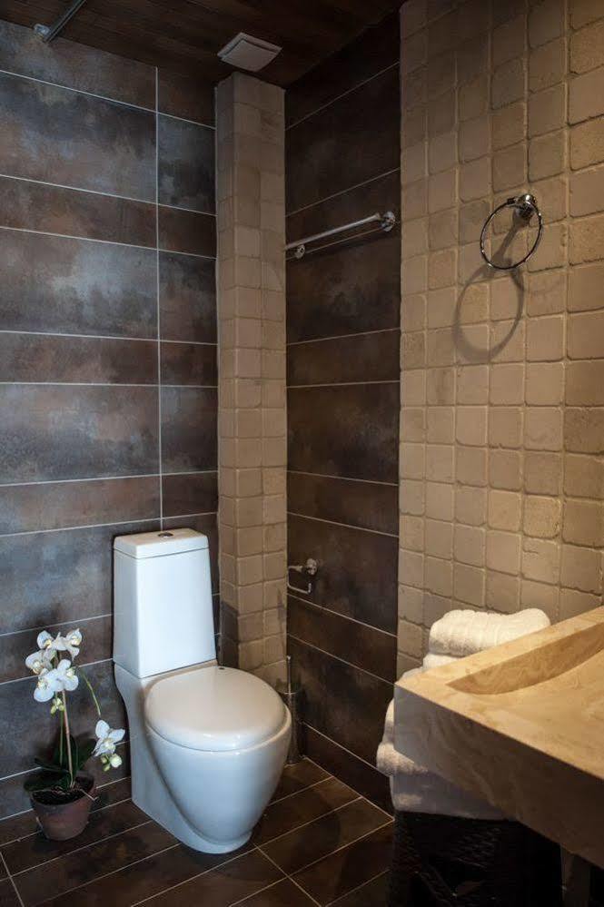 Polys Guest House Katachás 外观 照片